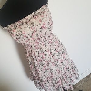 🔥3 for $30🔥Cream and pink floral dress